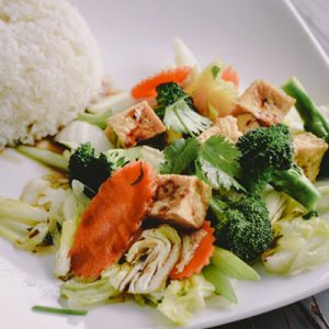 C11. Vegetable Stir-Fry with (Pork, Beef, Chicken, Shrimp or Tofu) Rice Plate