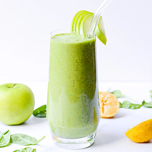 BO6. Green Apple Smoothies